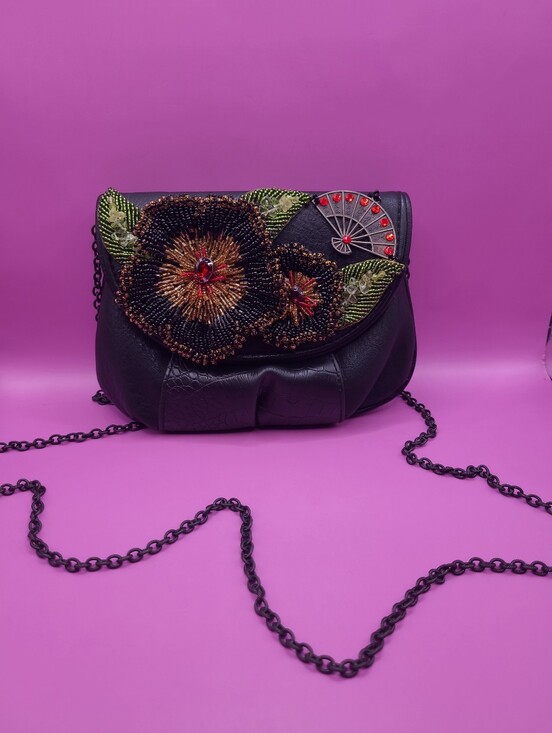 Mary Frances Handbags - Vintage Mary Frances Black Leather Crossbody Purse Beaded Flowers Metal Chain